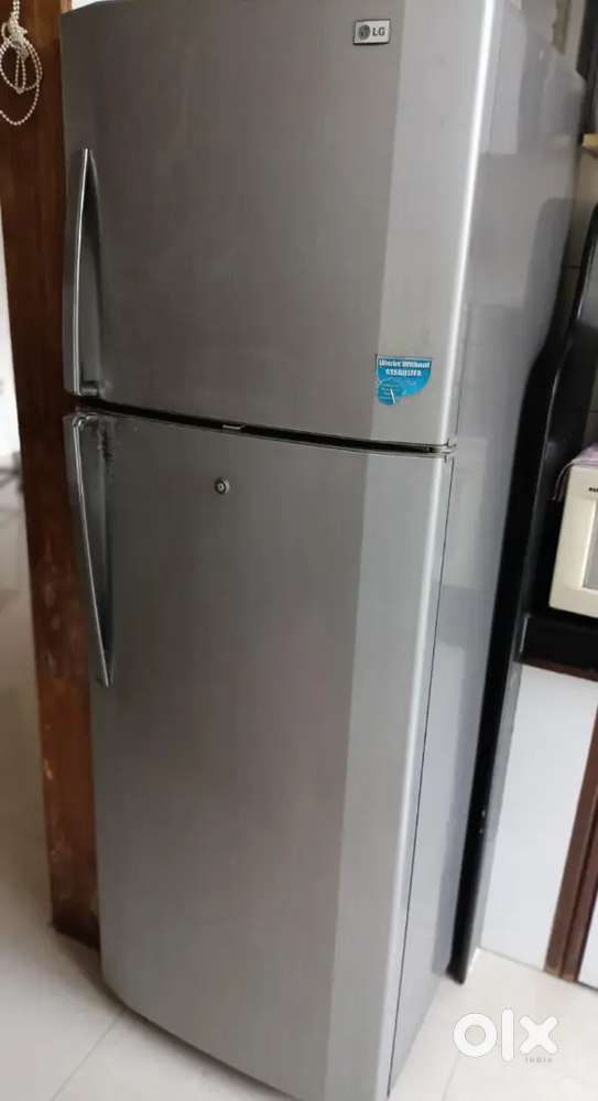 LG Fridge 9 years old
