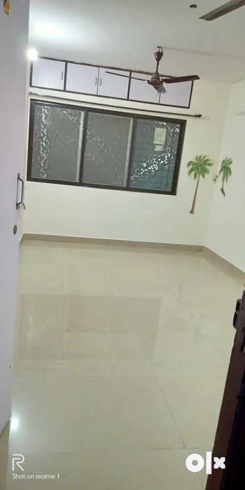1bhk is available in prime location school, college, Hospital,Bus stop
