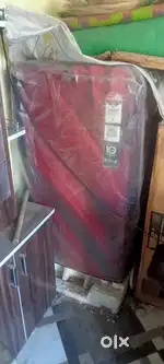 Godrej single door 180 Litres 3 star refrigerator Fusion Typically