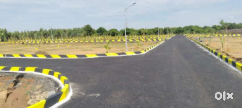 खुर्दही बाजार में अहिमामऊ चौराहे से नजदीक जमीन बैंक लोन केसाथ