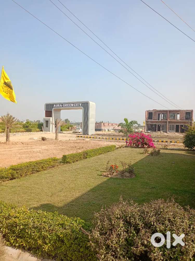 Prime location Plots available in derabassi in gated society
