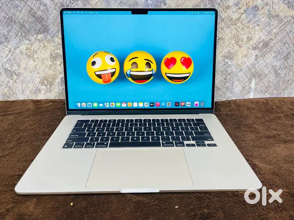 15inch M3 Chip 16Gb Ram warranty 2026 New condition