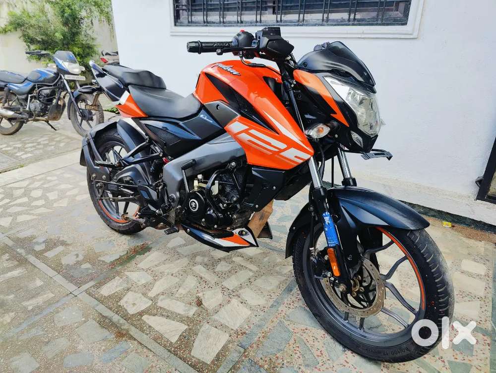 Pulsar NS 125    (2023)