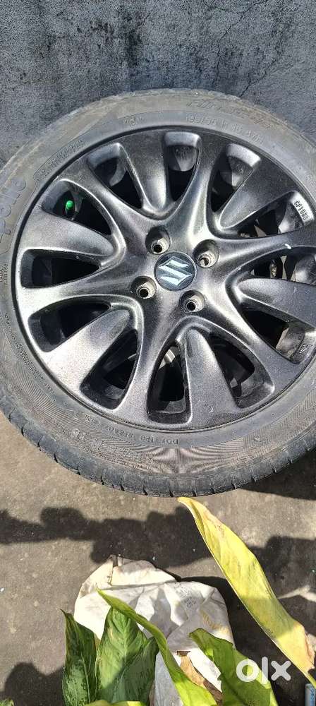 16 inch alloy wheels/tyres