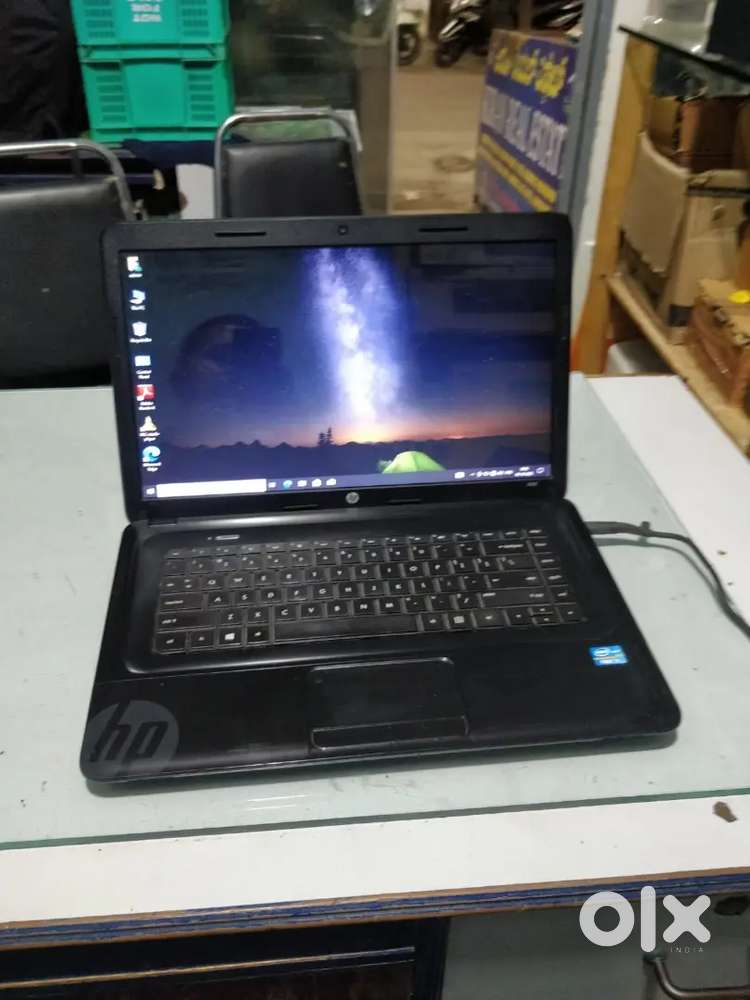 Hp laptop +i3 + 4GB RAM + 500GB HDD + with Windows 10