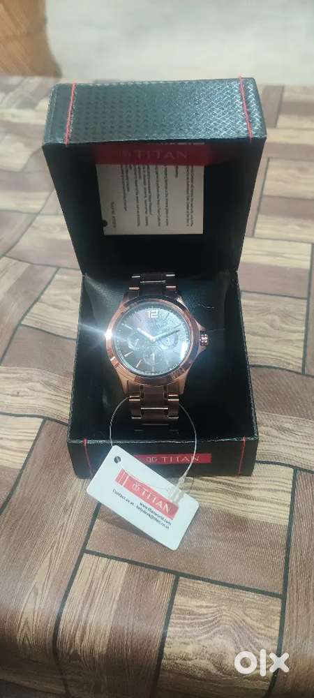 TITAN MEN WATCH (SEAL PACK)