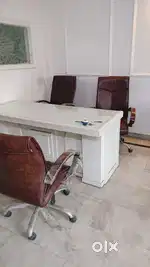 Furnished office in Indrapuram (Real Estate, day care, clinic, etc )