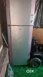 LG double door fridge best condition 5 star rating