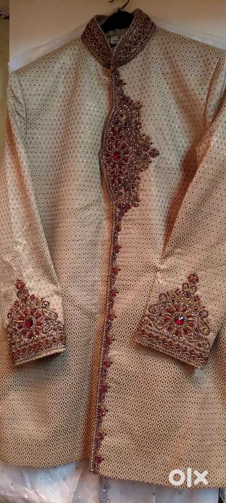 Manyavar sherwani groom outfit Golden and white size 42 fr Rs 5,999/-