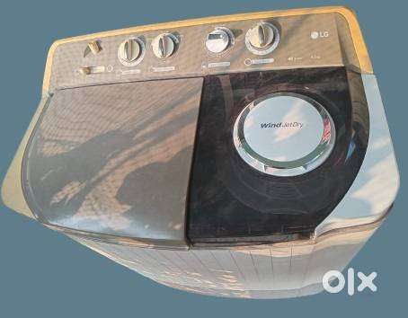 LG 6.5 kg Semi Automatic Top Loading Washing Machine