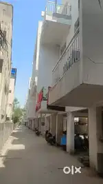 1 BHK for rent, only for couple or bachelor girls.