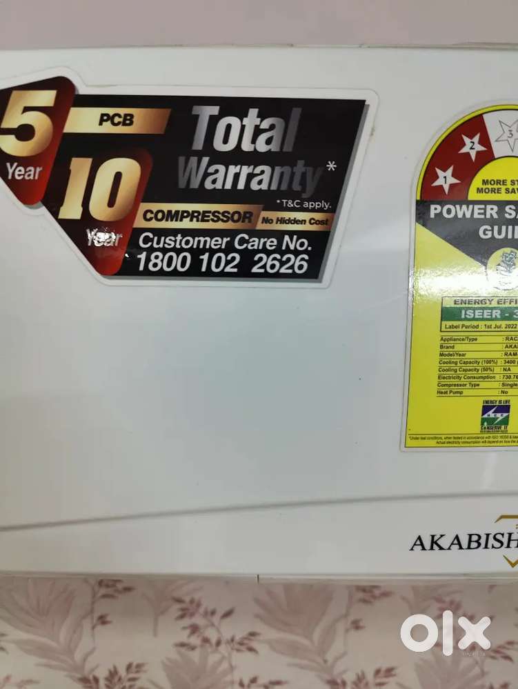 Mitsubishi 1 ton none invertor 18 month old with 5,10year. Warranty