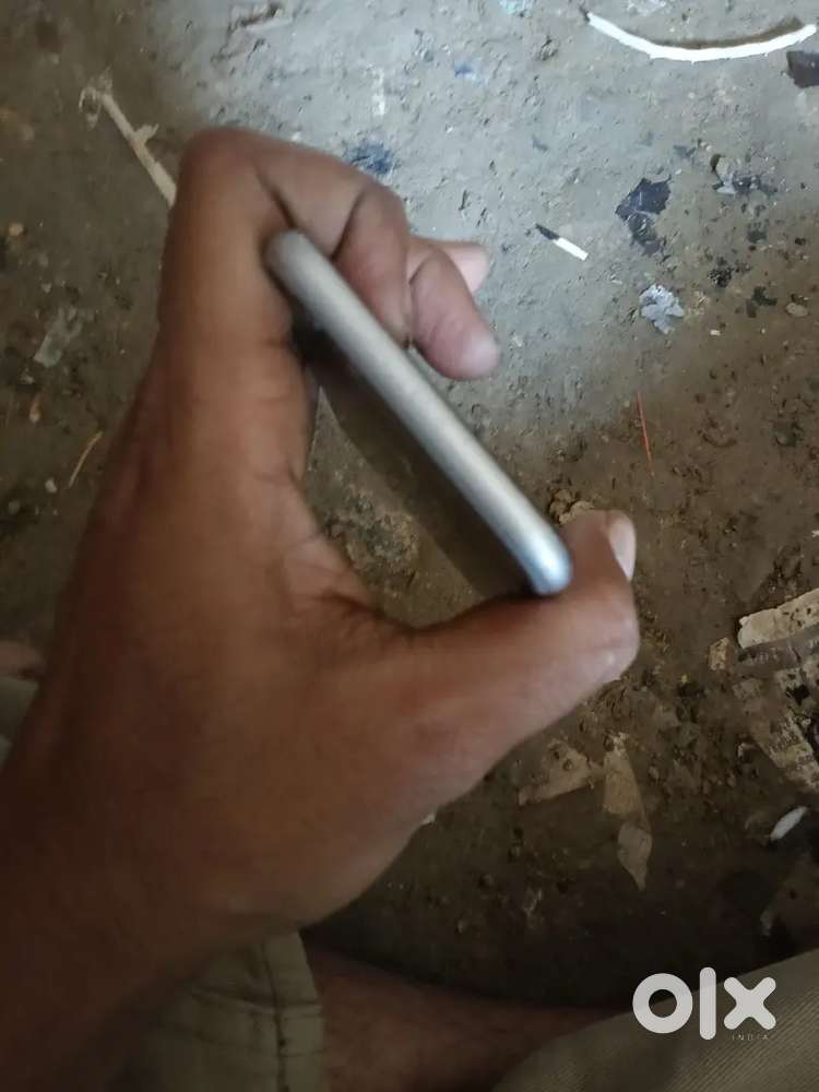 iPhone 6s good condition