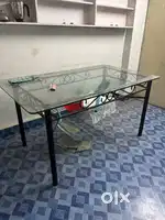 6 seater glass Dining table