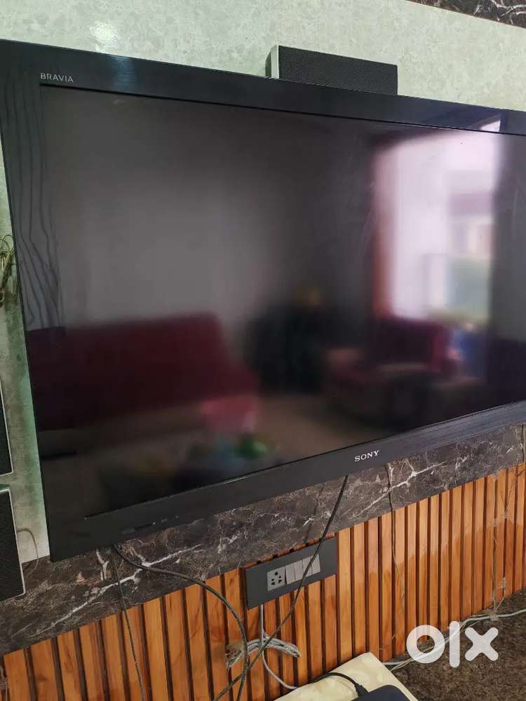 Sony TV 46 inches model CX52