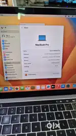 Apple Macbook Pro , 13 inch 2017 A1706 core i5 Touchbar 8gb/256gb