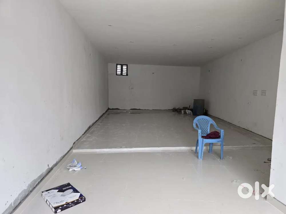 Commericial space for Rent Near COLLECTRATE