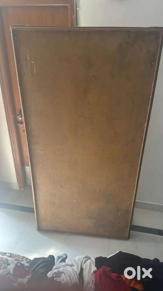 Wooden takhat single bed