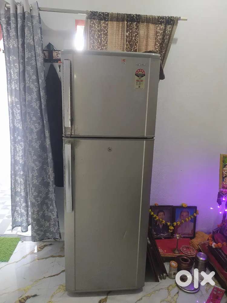 Ghar ke liye bahot bada ho raha hai isko bevhke chota lana hai samsung