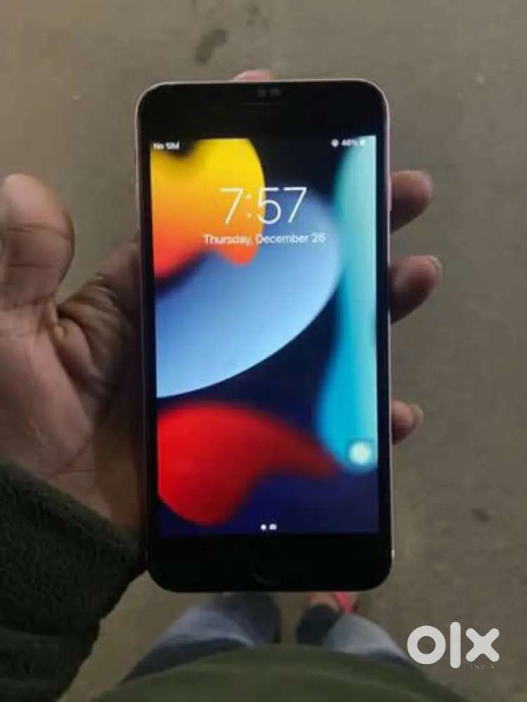 I phone 7 plus home button kharab hai Baki sab sahi