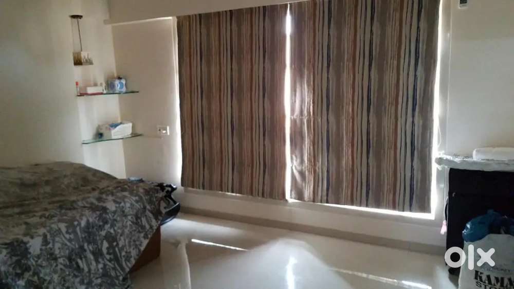 2BHK SEMI FURNISHED FLAT WITH PARKING SALE IN MALAD WEST