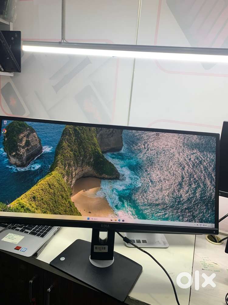 Dell monitor U2913WM/29inch monitor/Good Working With Warranty/Bill