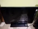 Sony company 28 TV in good condition