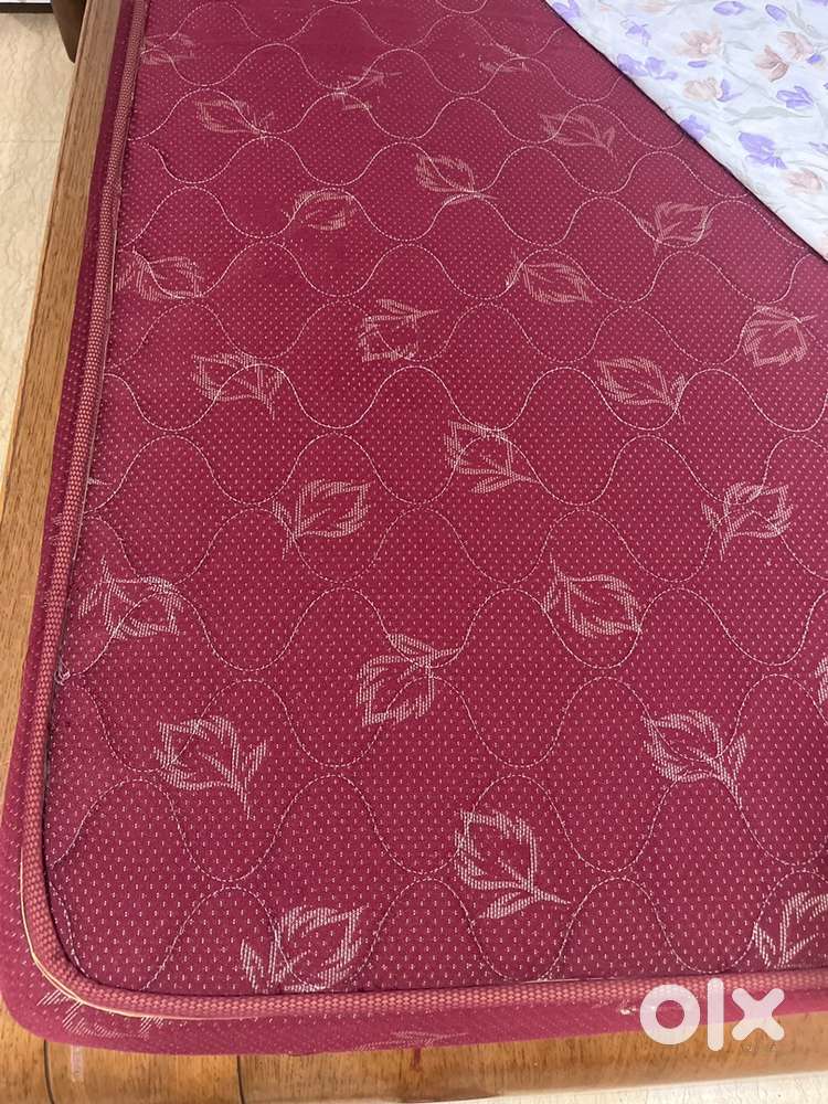 Mattress 78*60*6 Queen