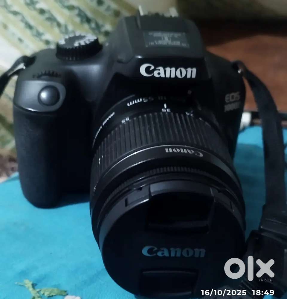 Canon DSLR   3000D