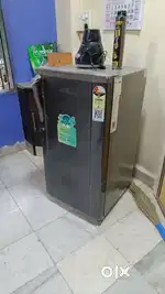Fridge 165 Ltr