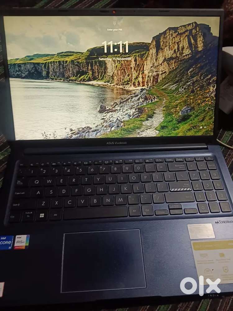 Asus vivobook 15, with backlit keyboard 8/512 ssd