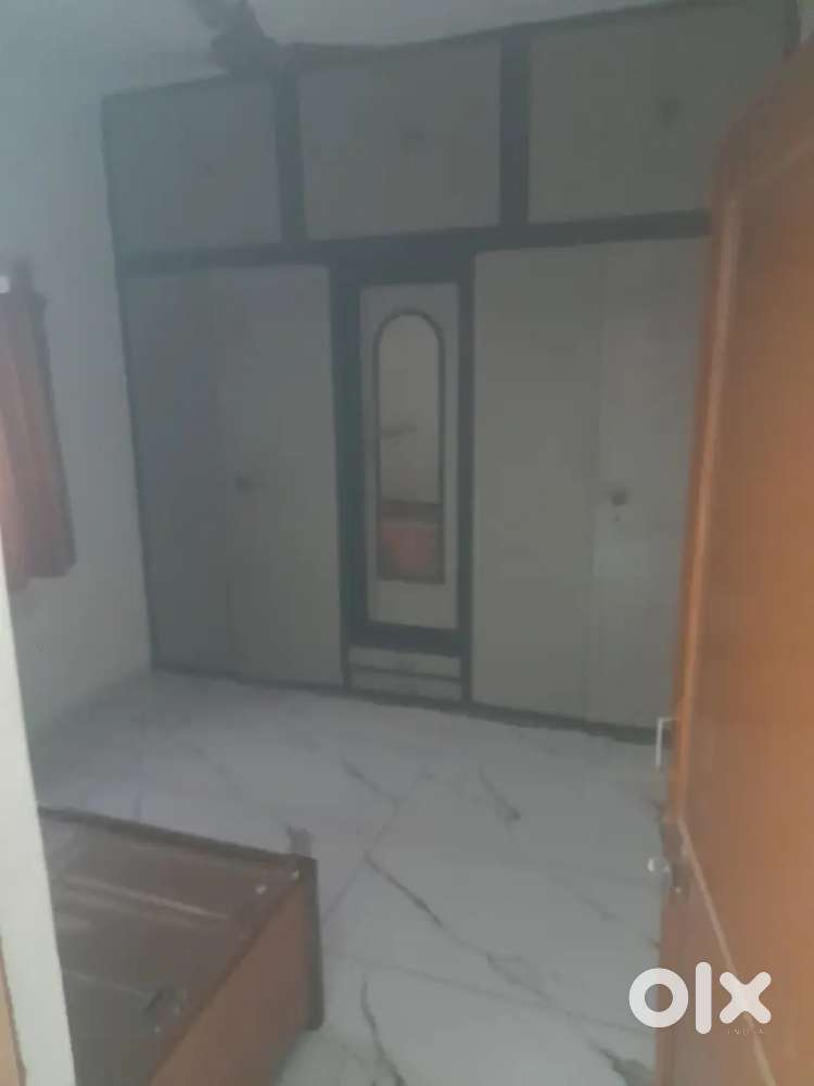 1BHK SEMI FURNISHED HOUSE FOR RENT NR VASNA DMART