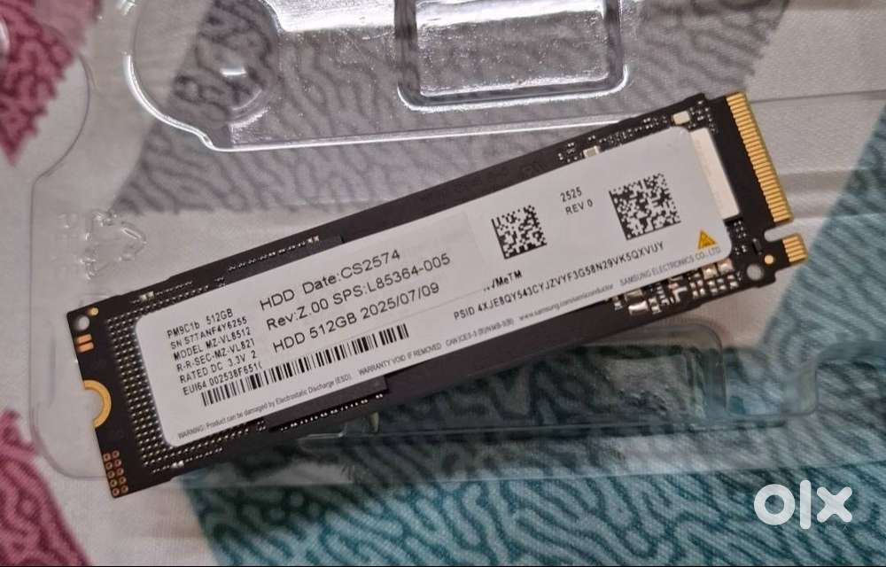 Samsung 500GB nvme-gen4 SSD laptop