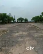 125 वर्ग गज का प्लॉट एक बेहतरीन लोकेशन पर
