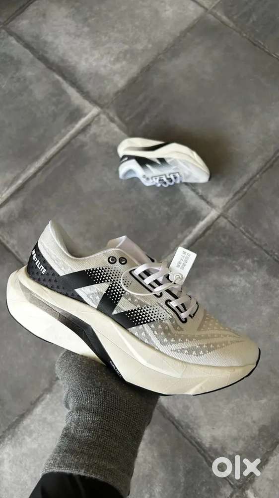 Newbalance Running Shoe ( SC trainer) 10a Quality