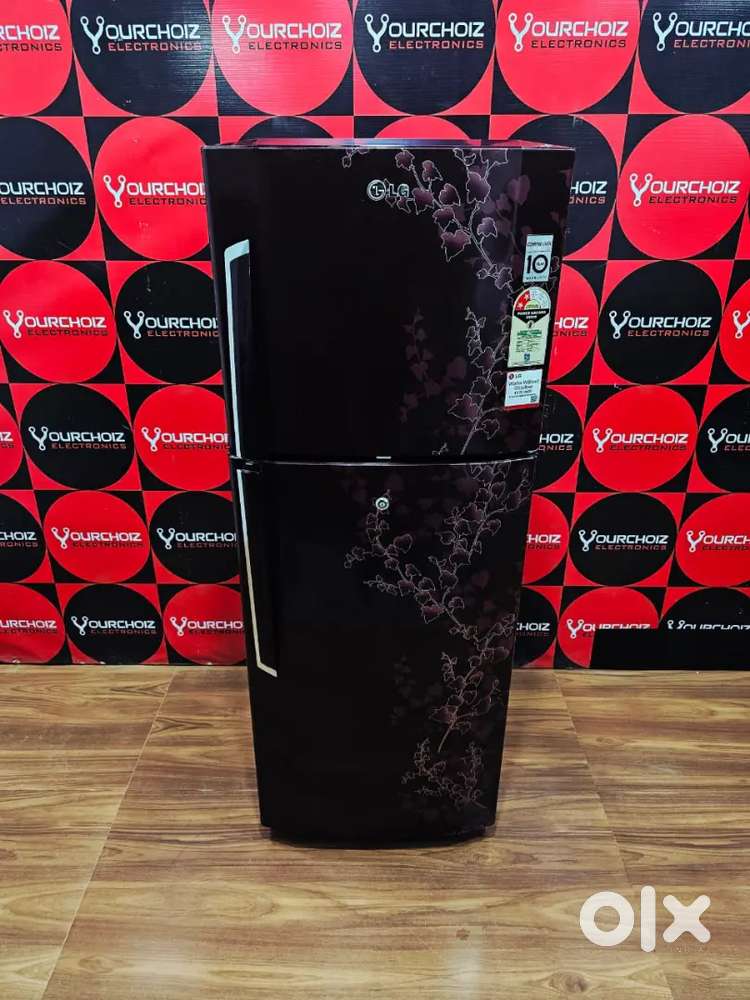 Lg double door fridge less  used one latest model