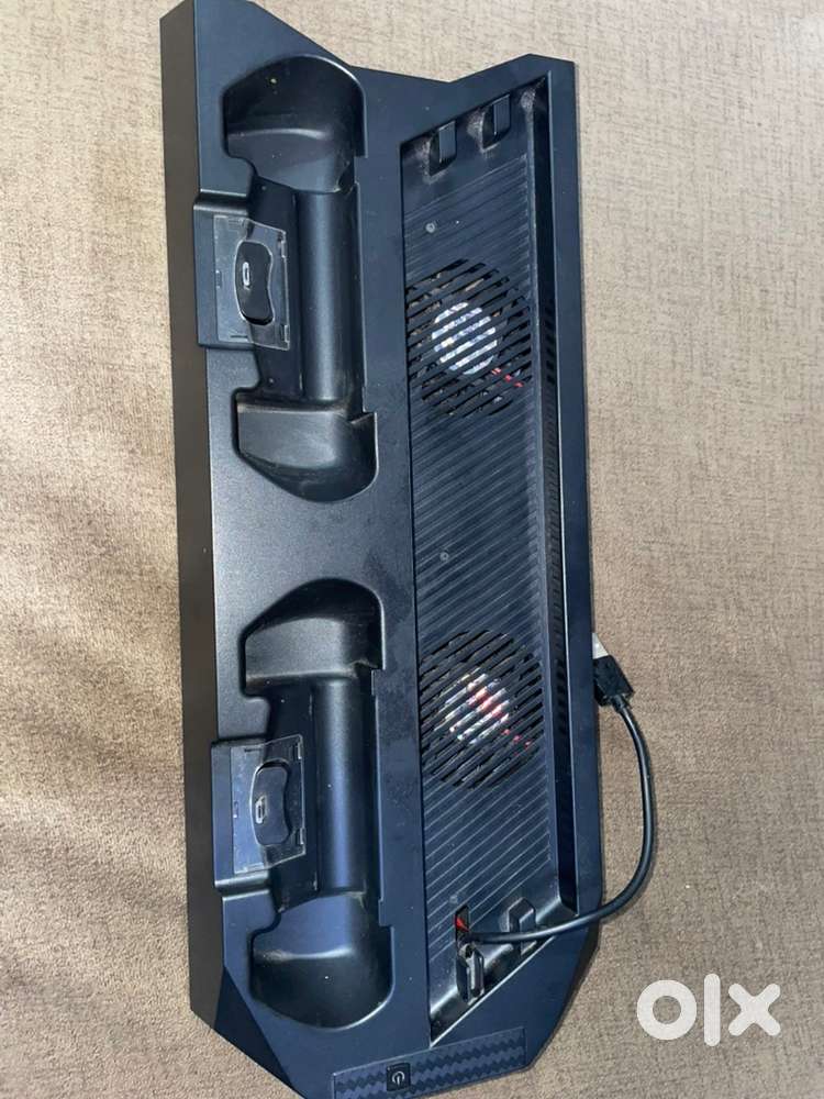 Ps4 pro stand remote charging