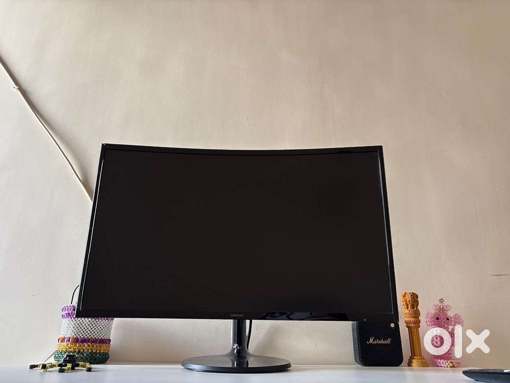 Samsung 27 Inch Curved FHD Monitor