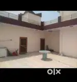Single room with attached washroom for rent to bachelors pref female.