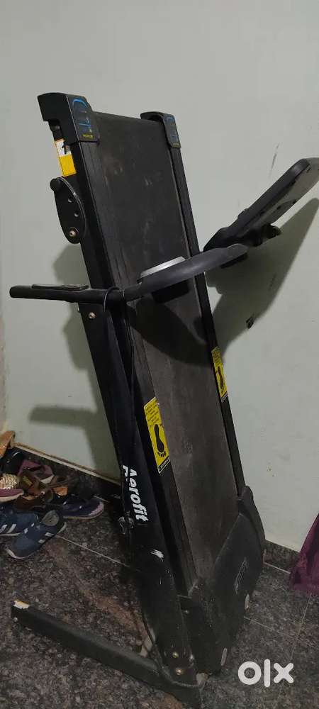 AEROFIT TREADMILL ORIGINAL BRANDED MACHINE good condition 1.5hp motor