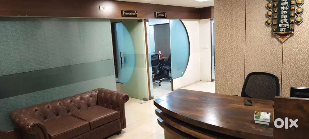 Furnished office space in Rent
