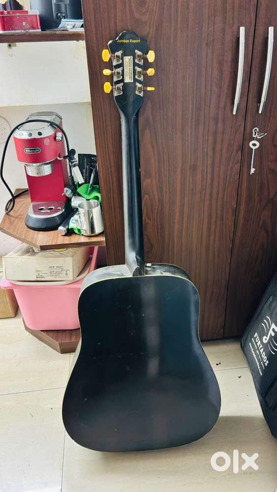 Guitar with good condition