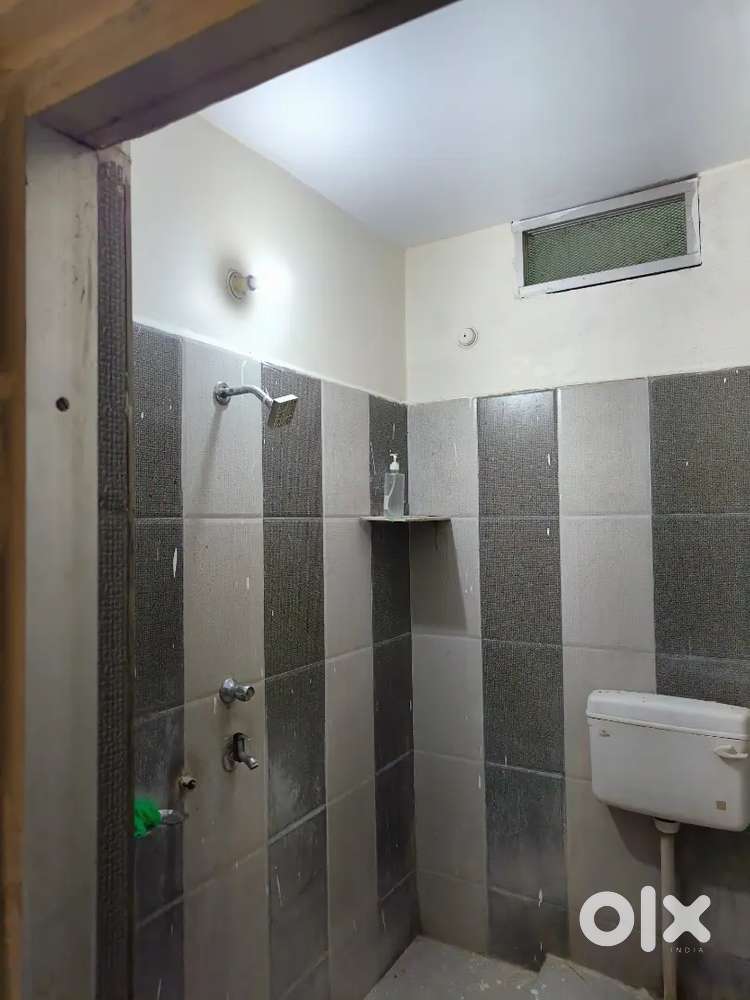 2bhk flat, 2 bedroom,1 bathroom,1 kitchen, balcony& Hall