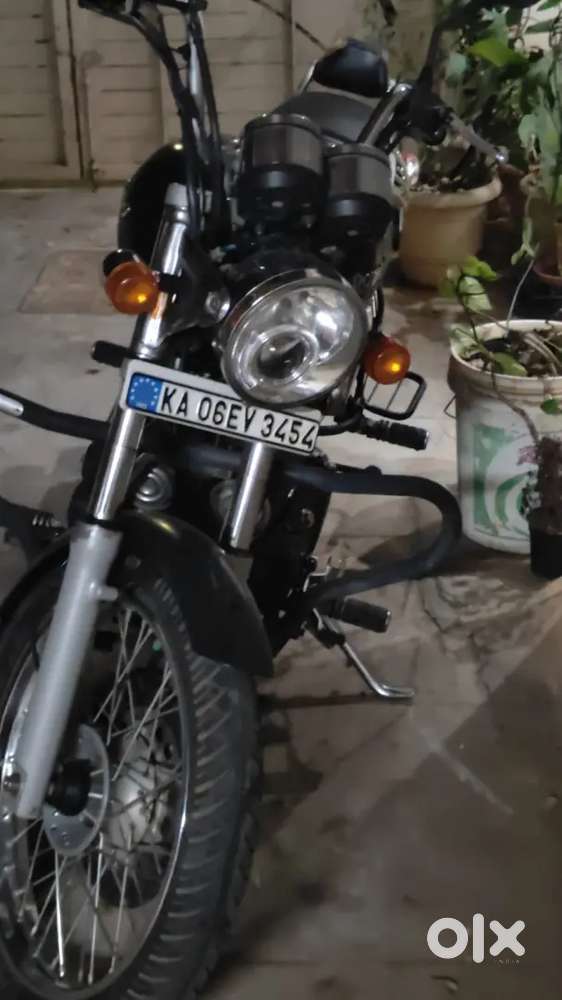 2016 Cruiser Bike  Single Owner Only 20,219 km  Excellent Condition