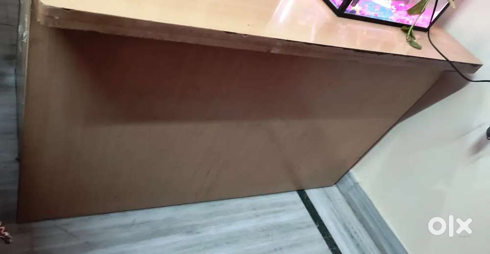 Computer Table and Office Table
