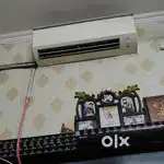 Daikin Ac 1:5 ton ,,,2021 model good condition Remot ni hai ,