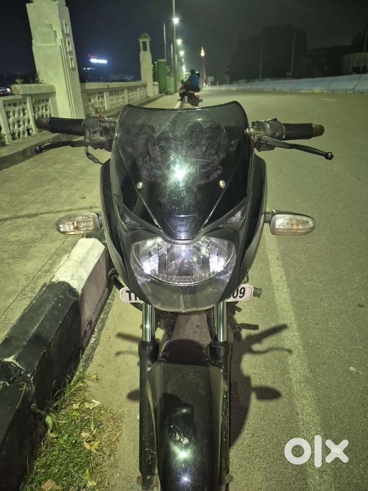 Pulsar 150