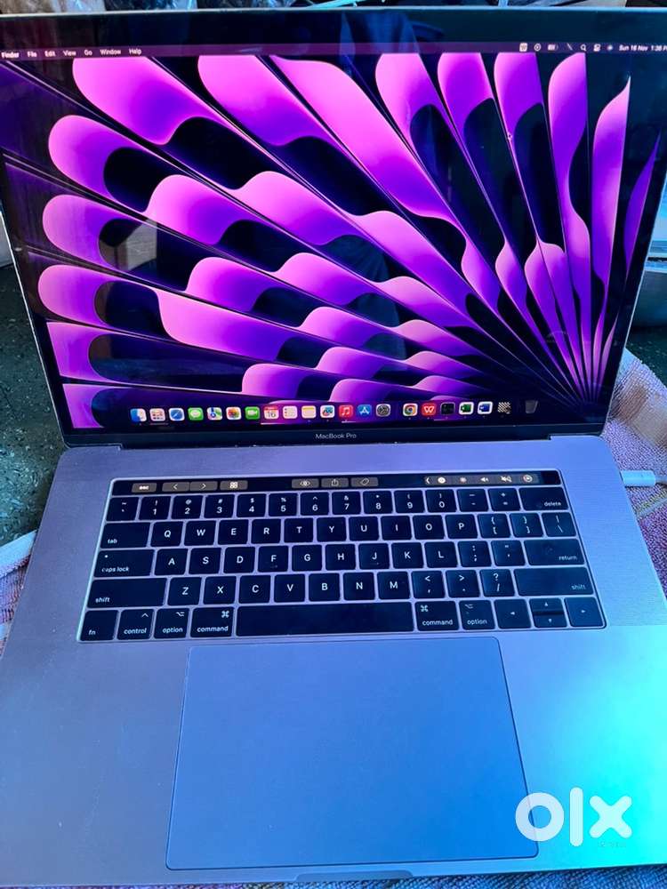 Mackbook pro 16/512
