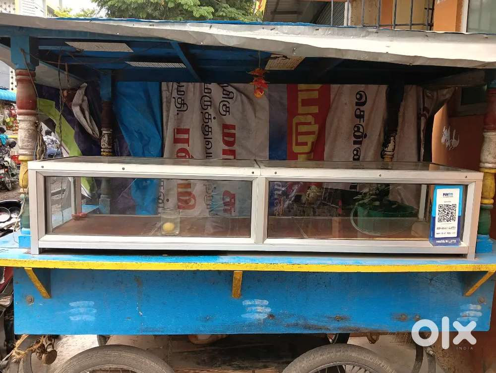 Vada, bajji, dust cover aluminium mirror box