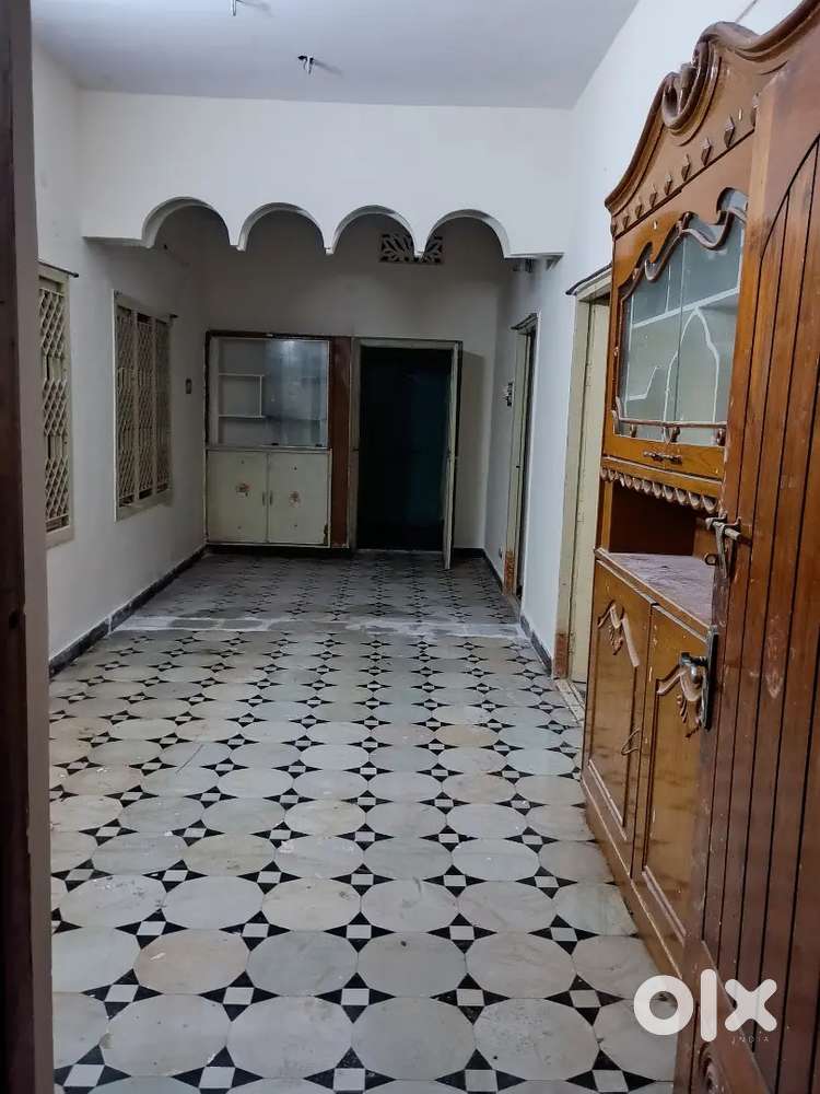 2 BHK, 5 ROOMS individual house for rent